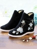 Ancient Chinese Style Hanfu Embroidered Boots Womens