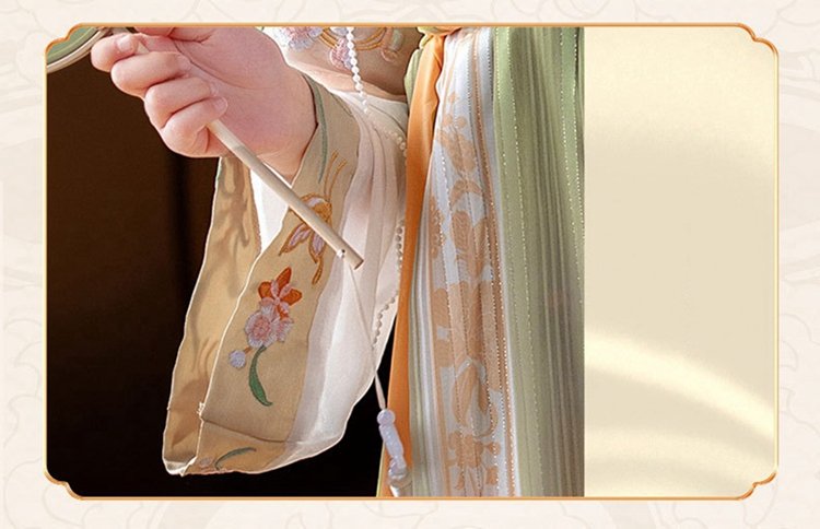 Ancient Embroidery Chinese Dress For Girls