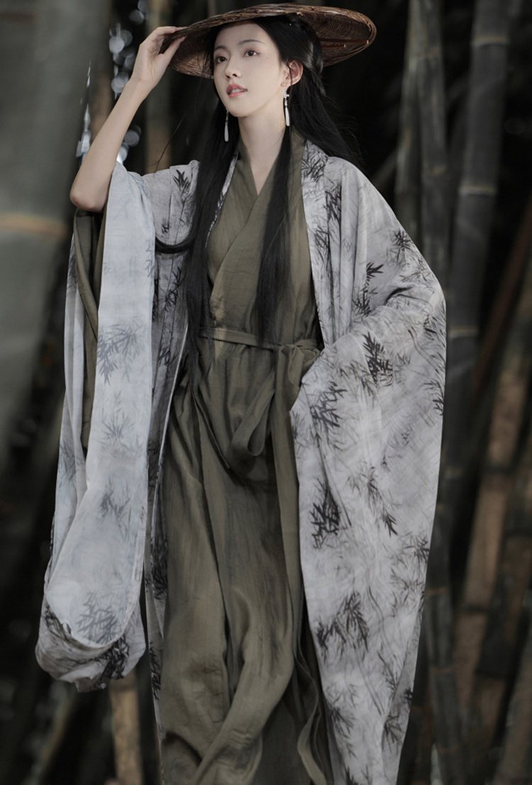 Bamboo-Dyed Frost Wei Jin Hanfu with Wide Sleeves