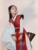 Beautiful Chinese Girl Hanfu Traditional Performance Costume - Image 3