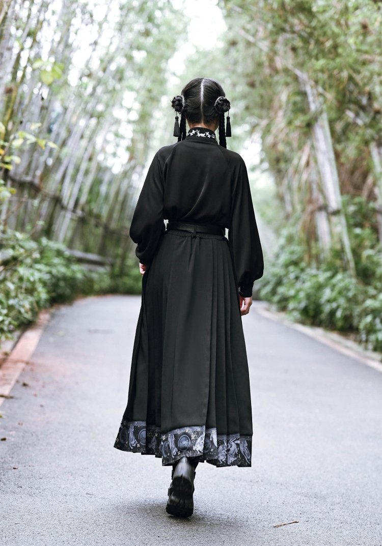 Black Skirt Women Traditional Chinese Style Dress