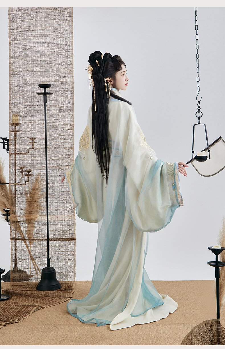 Chinese Costumes Embroidery Hanfu Women's Warring States Robe