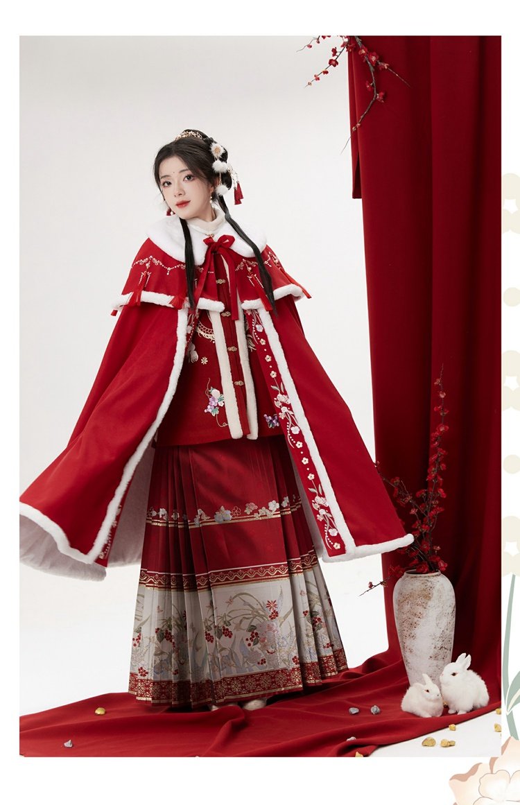 Chinese Long Plush Hanfu Winter Cloak Red