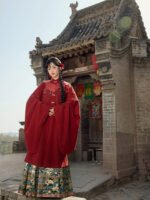 Chinese Ming Dynasty Hanfu Wedding Dress - Image 3
