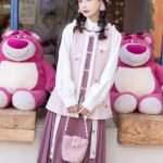 Chinese Ming Dynasty Women Hanfu In Winter