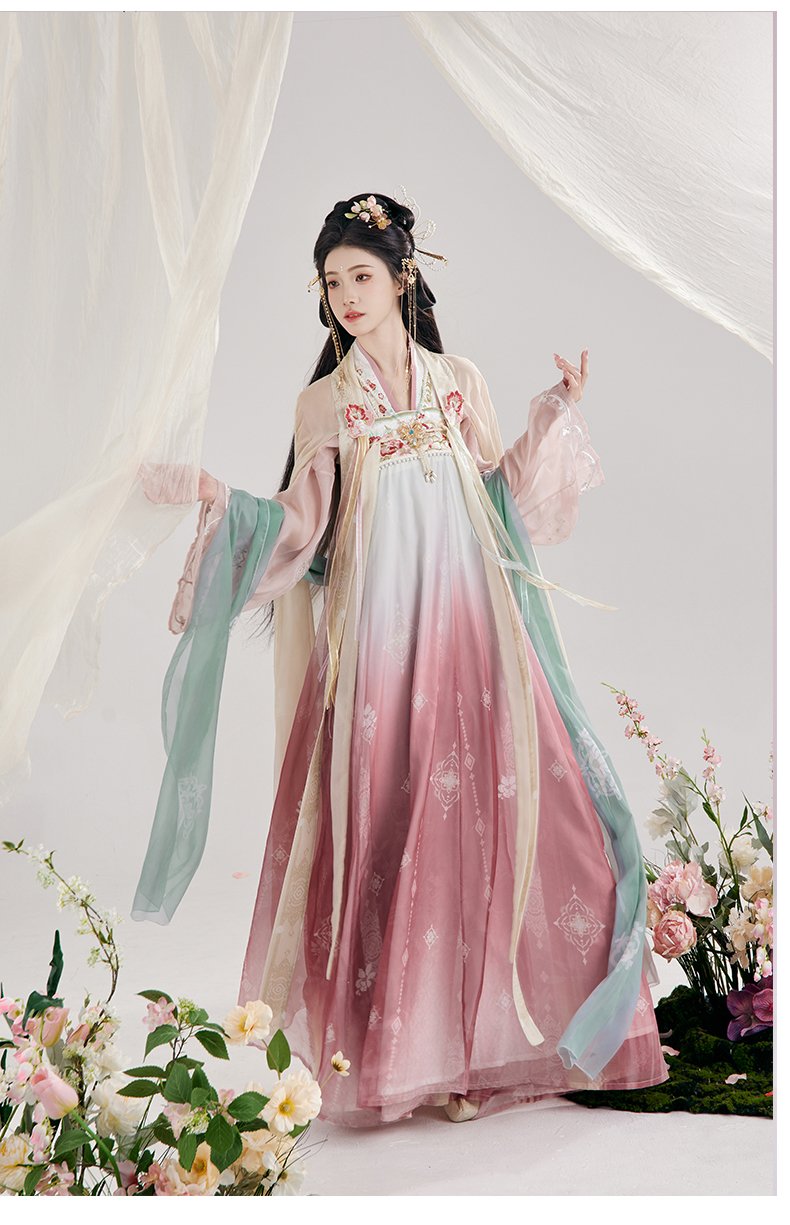 Chinese Princess Costume Women's Embroidered Hanfu Set