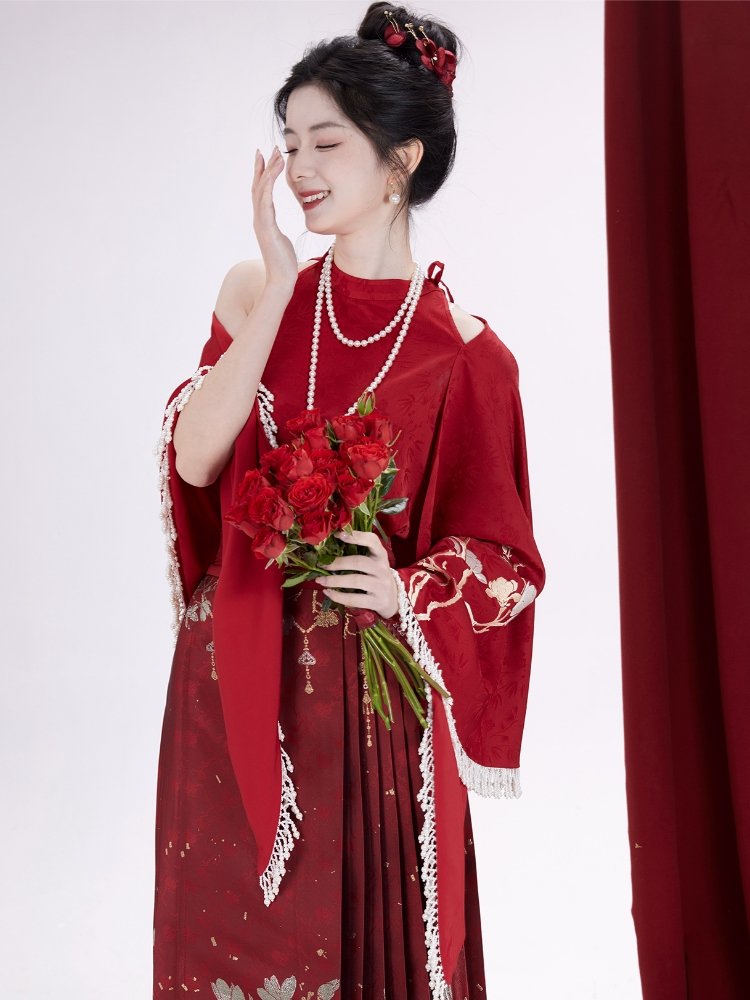 Chinese Red Wedding Dress Modern Hanfu for Toasting