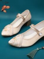 Chinese Shoes For Women Embroidered Cheongsam Shoes - Image 2