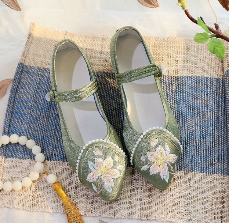 Chinese Shoes For Women Embroidered Cheongsam Shoes