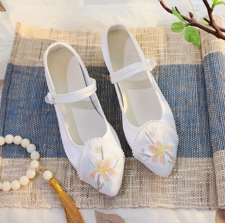 Chinese Shoes For Women Embroidered Cheongsam Shoes