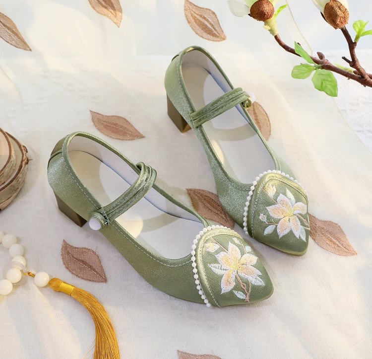 Chinese Shoes For Women Embroidered Cheongsam Shoes