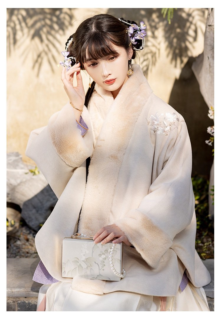 Chinese Style Short Cloak Winter Hanfu Coat