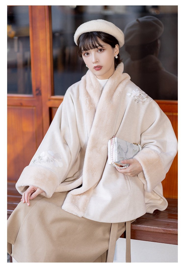 Chinese Style Short Cloak Winter Hanfu Coat