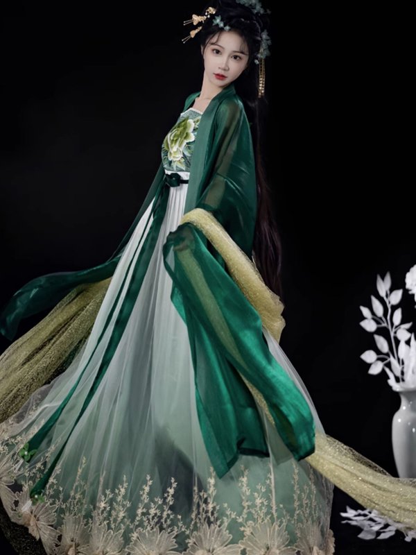 Chinese Tang Dynasty Dark Green Hanfu Dress Female