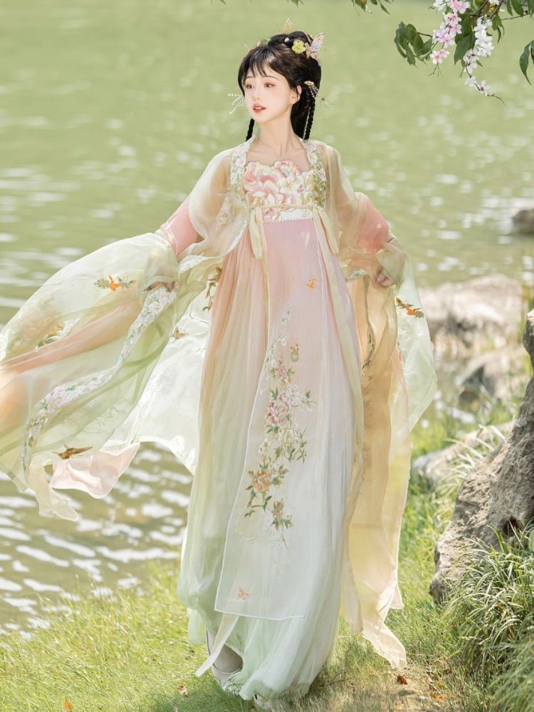 Chinese Traditional Dress For Female Embroidery Hanfu