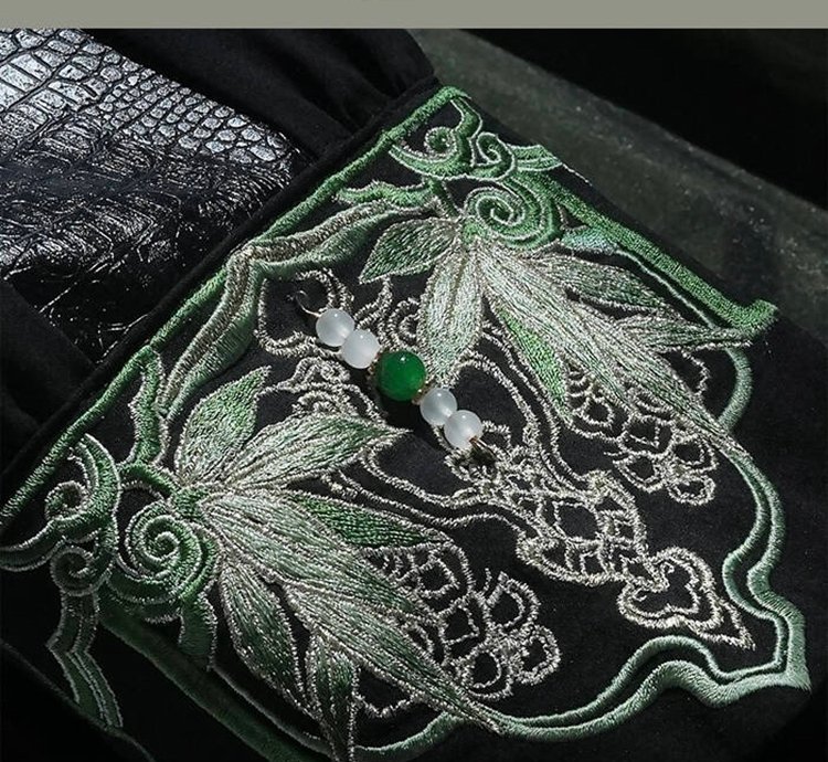 Cool Black Men's Hanfu Cosplay Round Neck Robe