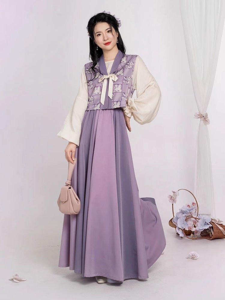 Embroidered Chinese Hanfu Purple Women
