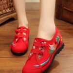 Embroidered Chinese Shoes Women Sneakers