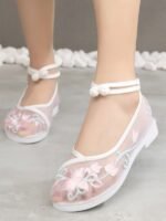 Embroidered Mesh Flats Women Hanfu Shoes - Image 2