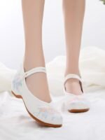 Embroidered Shoes For Hanfu Ancient Style Dance Shoes - Image 3