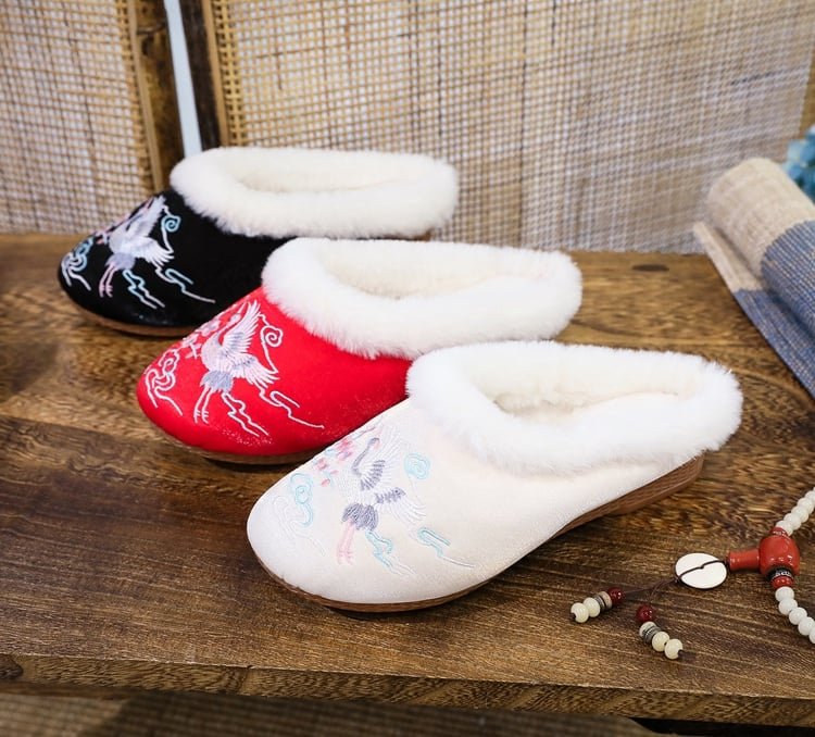 Ethnic Style Embroidered Plush Slippers Comfortable Flat-bottomed Shoes