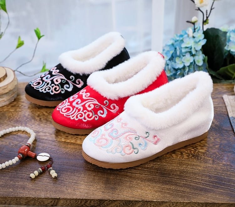 Exquisite Ethnic Embroidered Plush Slippers Womens