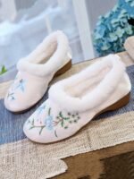 Exquisite Ethnic Embroidered Womens Plush Slippers - Image 2