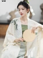 Fashion Chinese Hanfu Dress Three Piece Set - Image 4
