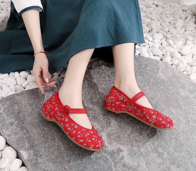 Floral Womens Cloth Shoes Anti-Slip Chinese Shoes