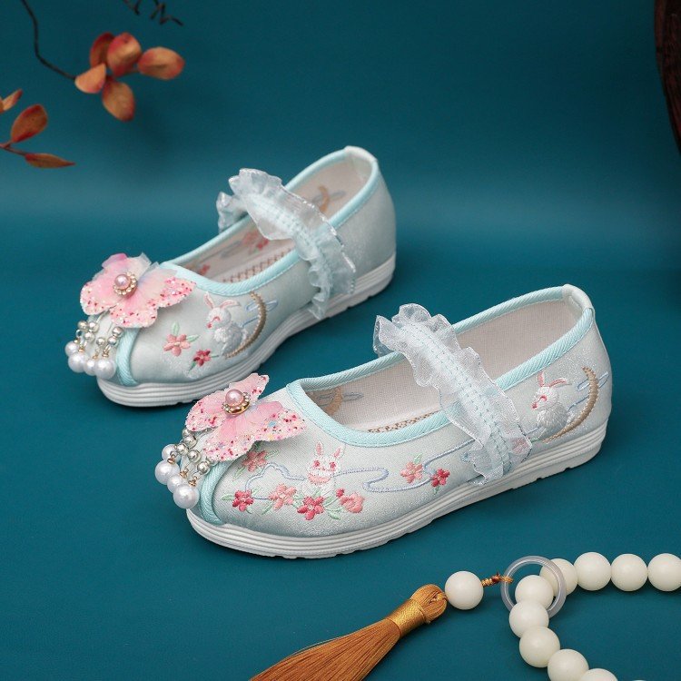 Handmade Flower Girl Shoes Embroidered Coth Shoes