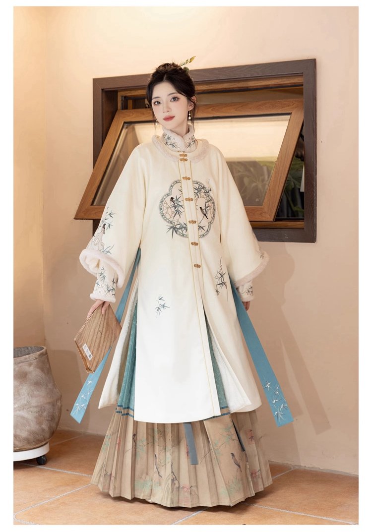 Improved Ming Dynasty Hanfu Womens Dress Coat Winter