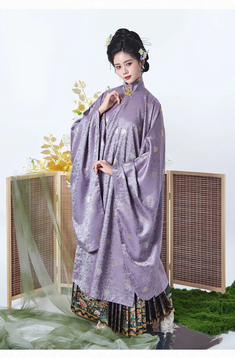 Ming Dynasty Chinese Traditional Clothing Hanfu
