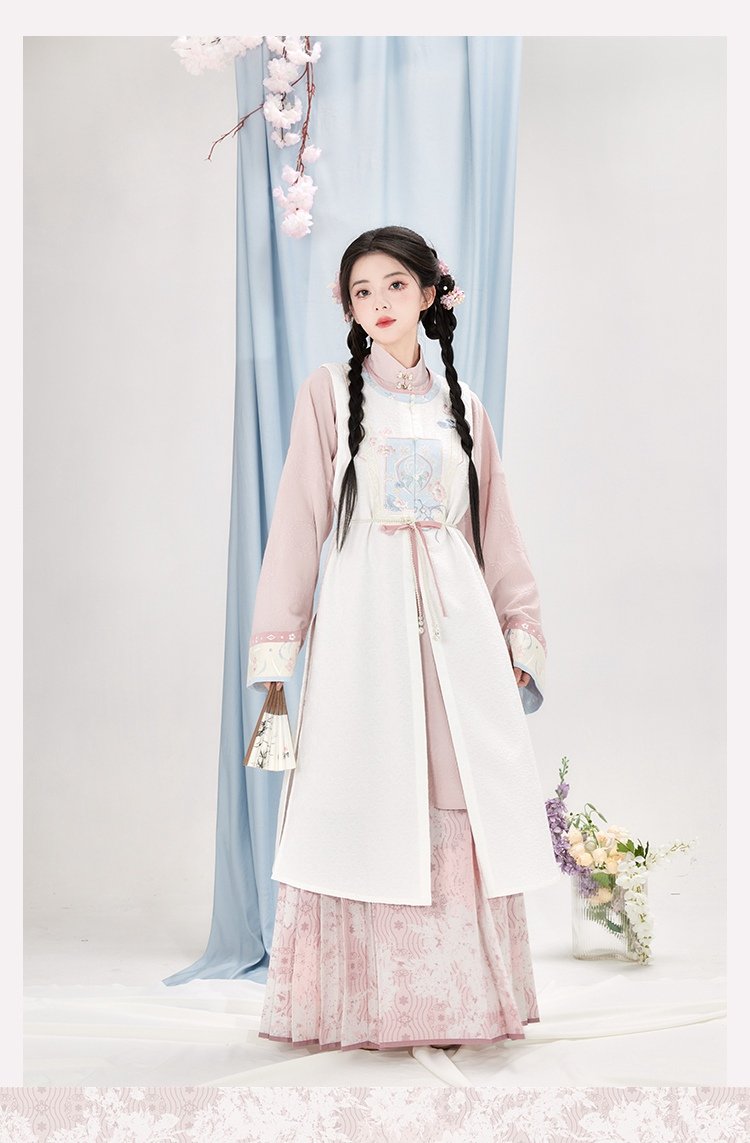 Ming Dynasty Clothing Fashion Hanfu Dress Women