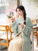 Ming Dynasty Hanfu Woman Chinese Traditional Dress - Image 4