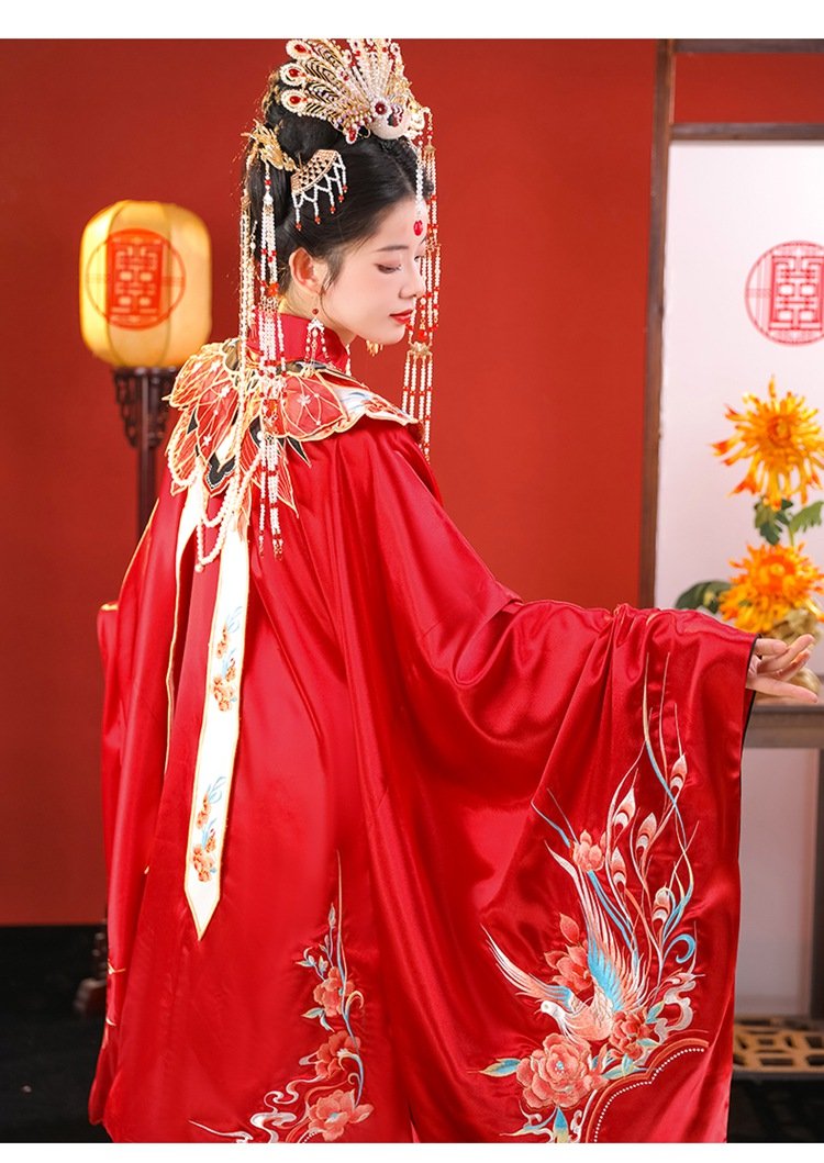 Ming Dynasty Traditional Hanfu Wedding Dress Red