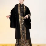 Ming-Style Hanfu Coat with Fur Shawl