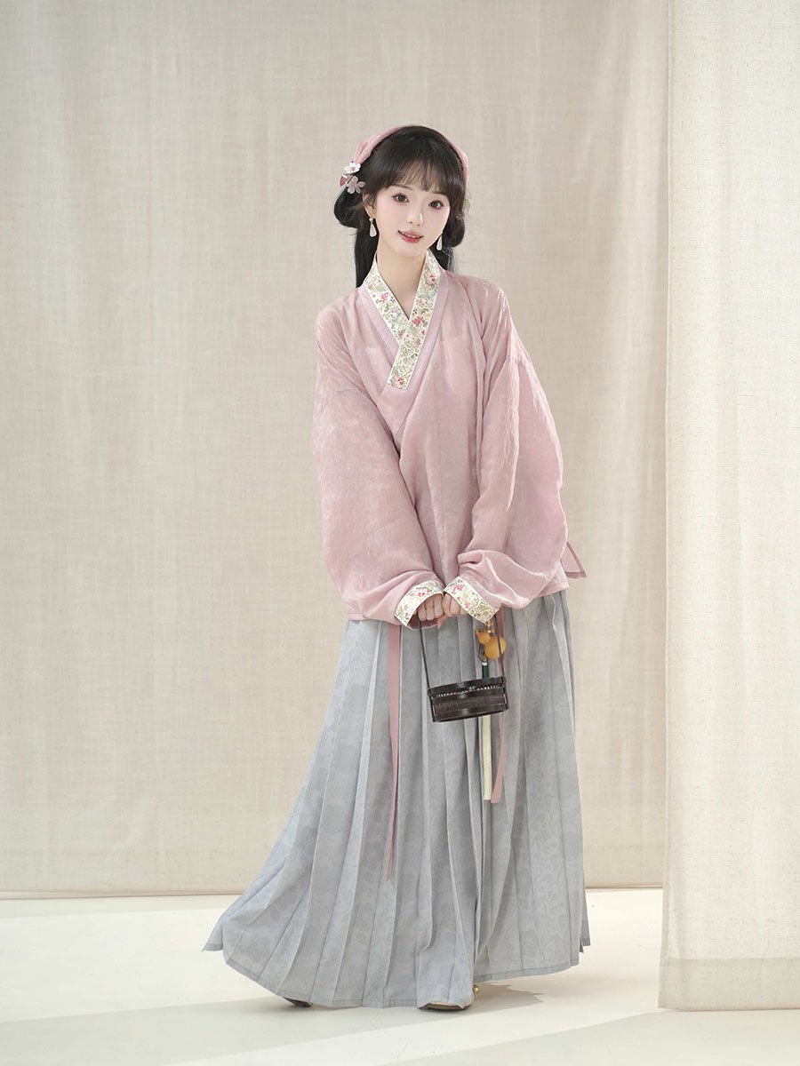 Ming Style Hanfu Pink Set Female