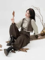 Modern Hanfu Female Embroidered Vest Shirt and Bloomers - Image 2