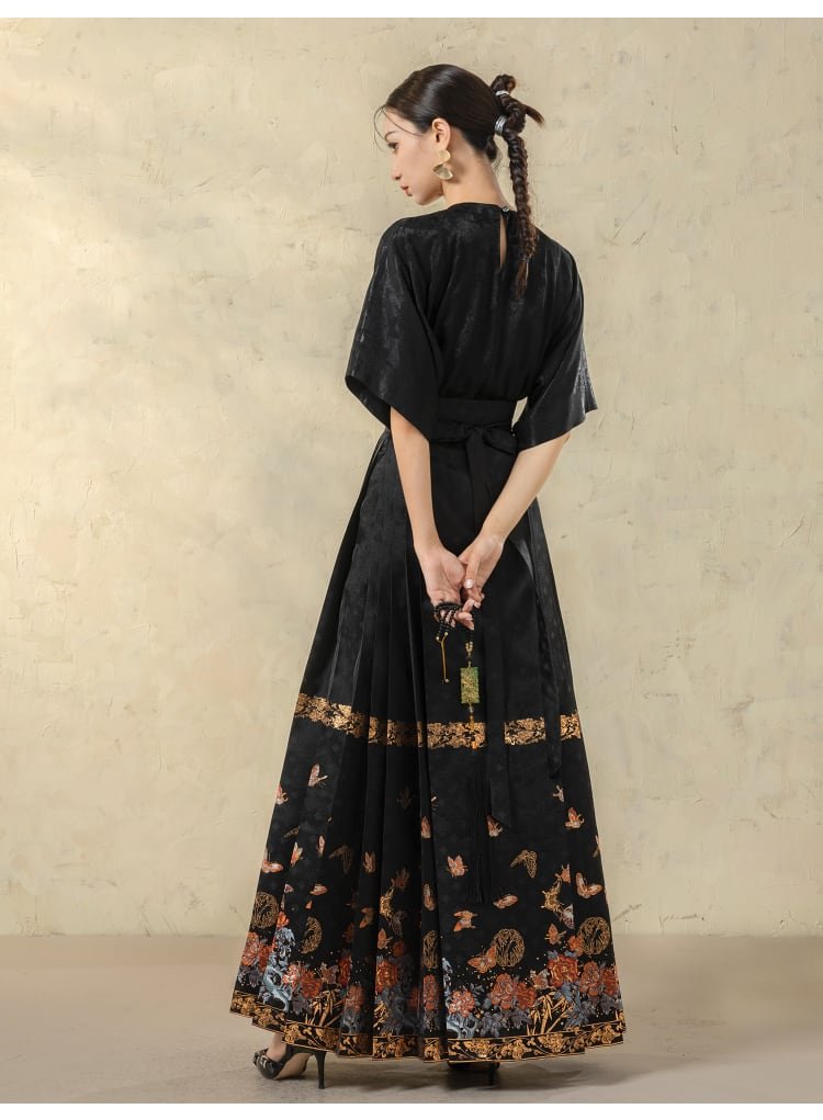 Modern Hanfu Top Women's Embroidered T-shirt
