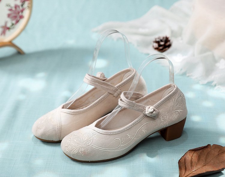 National Style Embroidered Shoes Hanfu Cheongsam Dajly