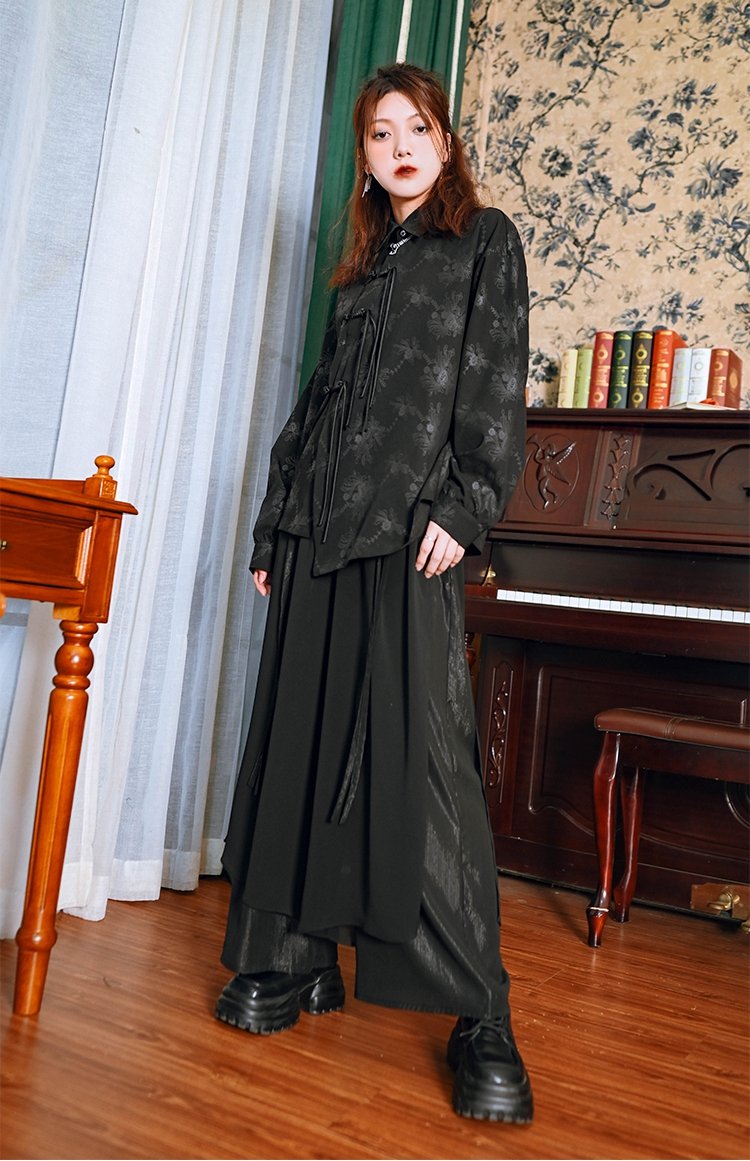Retro Long Sleeve Women's Black Shirt