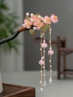 Sandalwood Fa Zan Sakura Hair Pin with Tassels