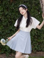 Short Hanfu Embroidery Top and Horse Face Skirt - Image 4