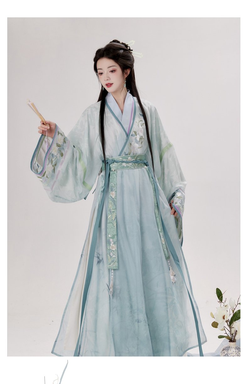 Traditional Chinese Clothing Jin Dynasty Hanfu Women