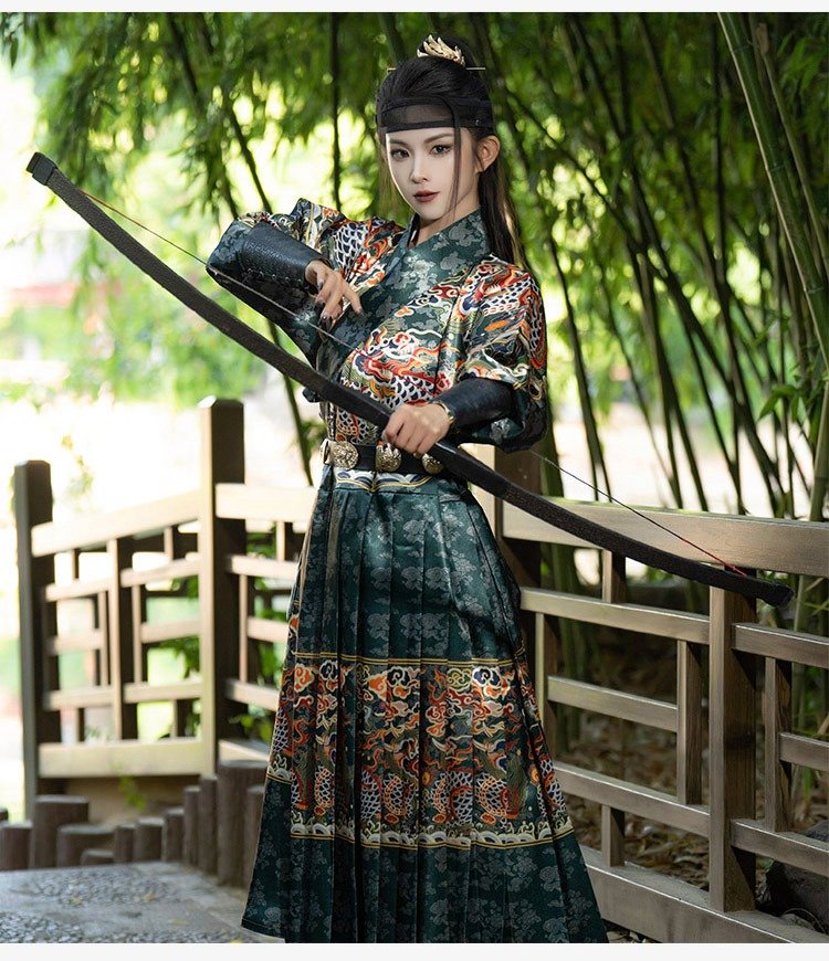 Traditional Chinese Clothing Male Hanfu Flying Fish Suit