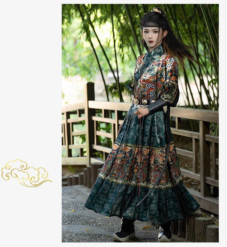 Traditional Chinese Clothing Male Hanfu Flying Fish Suit