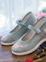 Traditional Chinese Shoes Hanfu Embroidered Shoes - Image 4