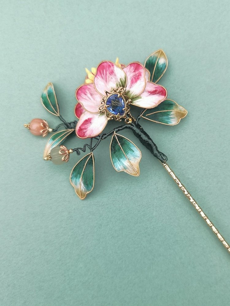 Antique Style Silk Flower Hairpin