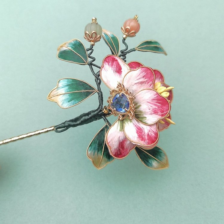 Antique Style Silk Flower Hairpin