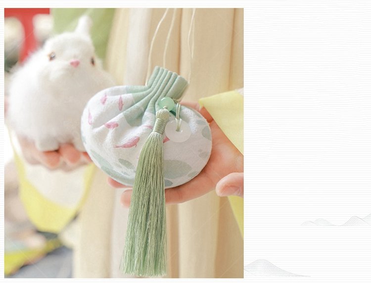 Antique Style Sachet Bags